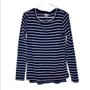 Pixley long sleeved shirt. Size Medium